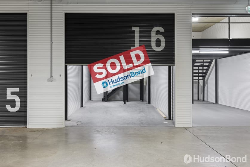 Click to view all images B16/93A Heatherdale Road Ringwood VIC 3134 - Image 1
