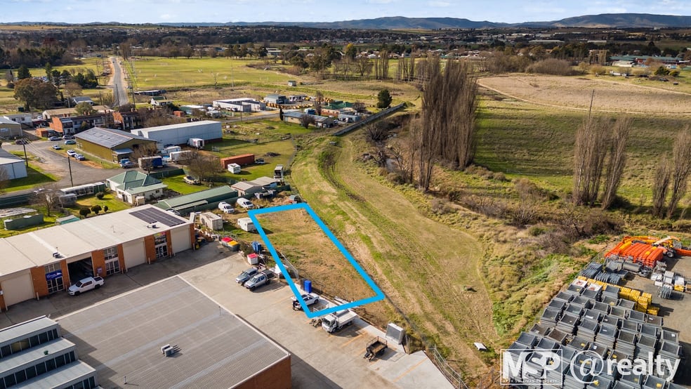 Click to view all images lot 18/2 Vale Road South Bathurst NSW 2795 - Image 2