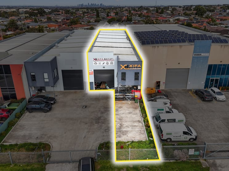 Click to view all images 49A Malcolm Place Campbellfield VIC 3061 - Image 2