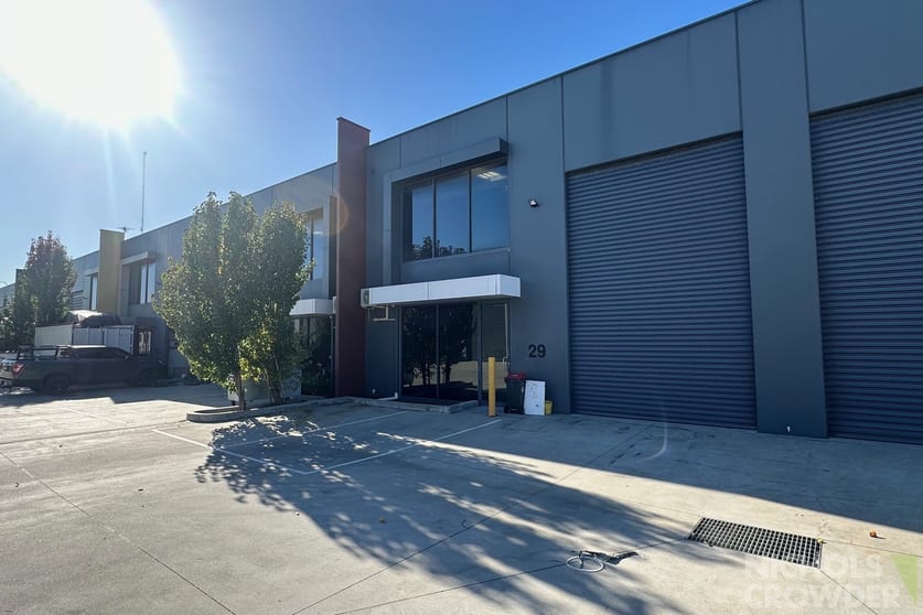 Click to view all images 29 Optic Way Carrum Downs VIC 3201 - Image 2