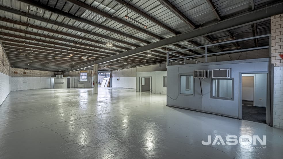 2/17-23 Garden Drive Tullamarine VIC 3043 - Image 3