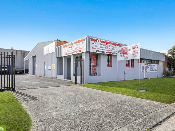 Click to view all images 16-18 Veronica Street Warilla NSW 2528 - Image 1