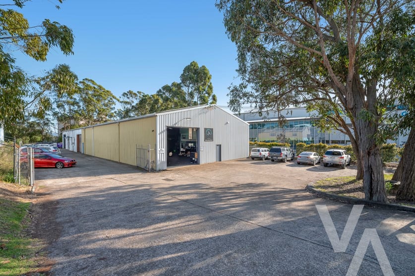 Click to view all images 67 Pendlebury Road Cardiff NSW 2285 - Image 1