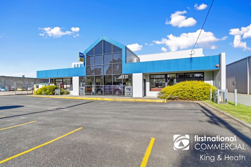 Click to view all images 517-519 Main Street Bairnsdale VIC 3875 - Image 1