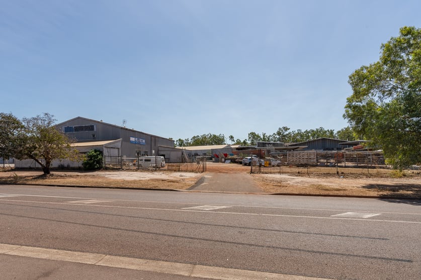 Click to view all images S - 89 Winnellie Road Winnellie NT 0820 - Image 1