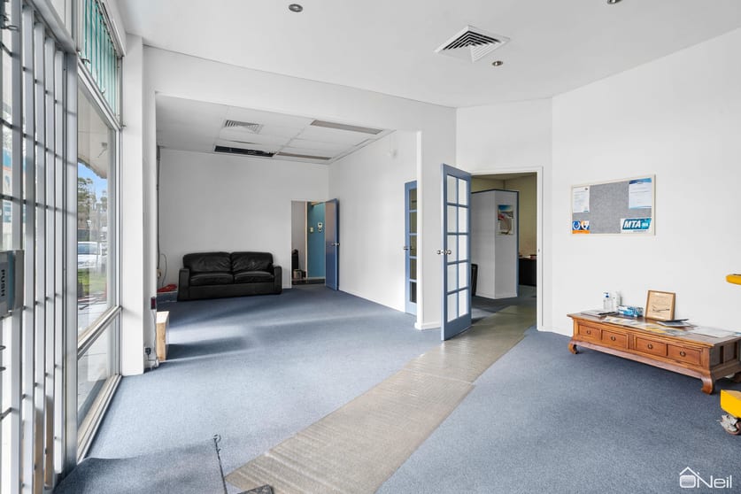 Click to view all images 6 Kingscote Street Kewdale WA 6105 - Image 3