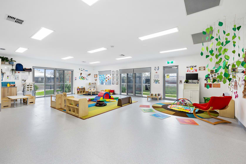 Click to view all images Byford WA 6122 - Image 1
