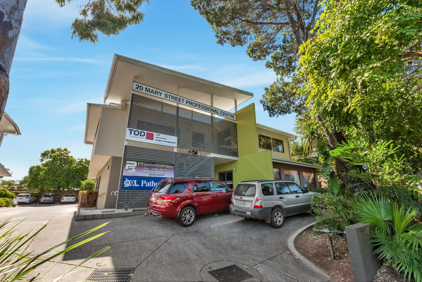 Click to view all images 20 Mary Street Noosaville QLD 4566 - Image 2