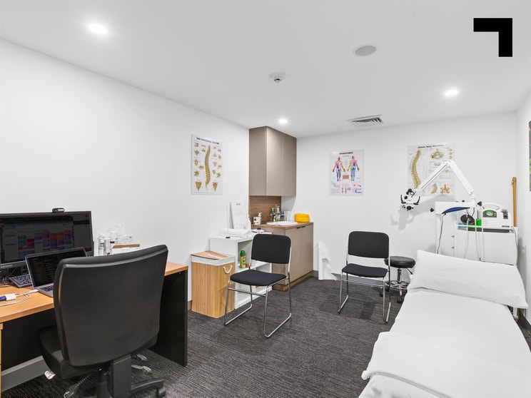 Click to view all images 9/445 Grimshaw Street Bundoora VIC 3083 - Image 2
