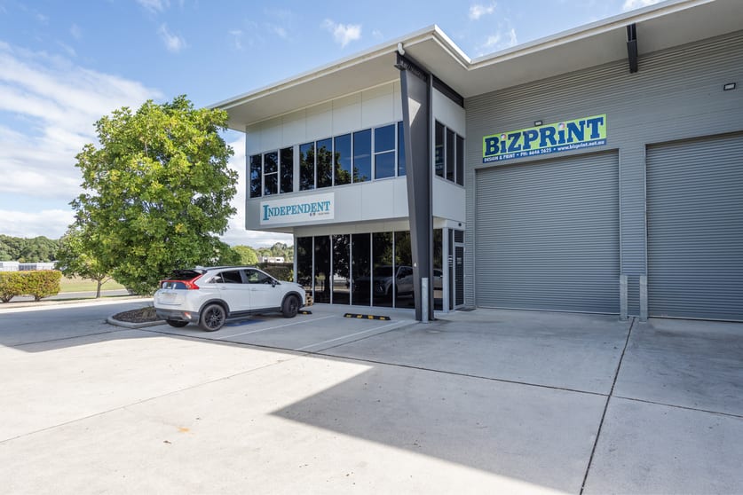 Click to view all images 4/1 Quarterdeck Place Yamba NSW 2464 - Image 1