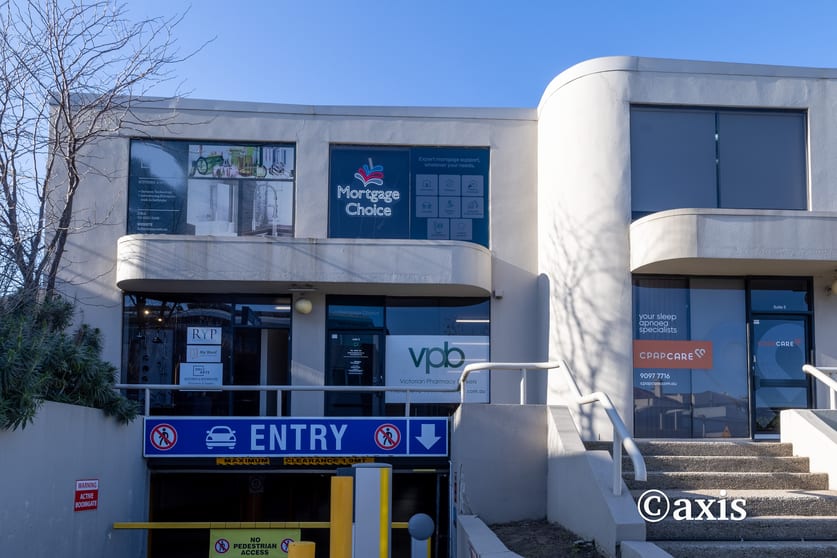 Click to view all images 2/2-8 Andrews Street Brighton VIC 3186 - Image 3