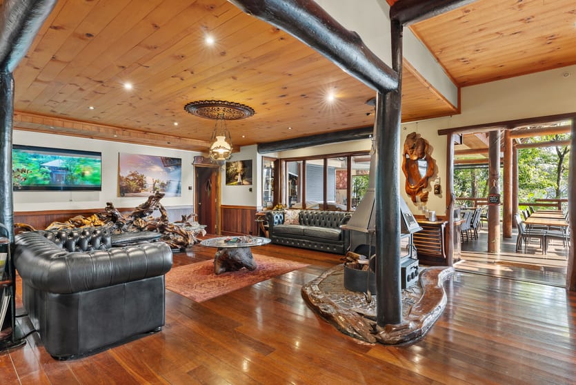 Click to view all images 207 Narrows Road North Maleny QLD 4552 - Image 1