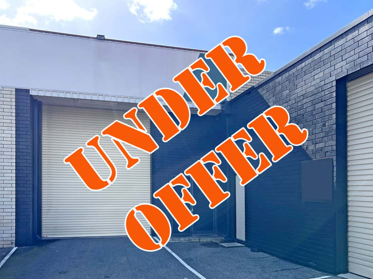 Click to view all images 3/52 Clavering Road Bayswater WA 6053 - Image 1