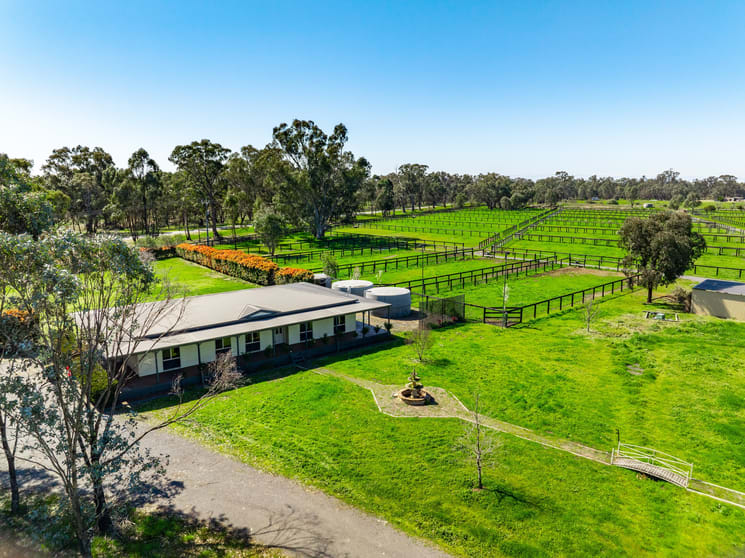 Click to view all images 561 Baddaginnie-Benalla Road Baddaginnie VIC 3670 - Image 2