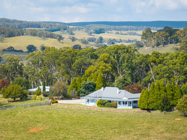 Click to view all images 200 Mount Norway Road Oberon NSW 2787 - Image 2