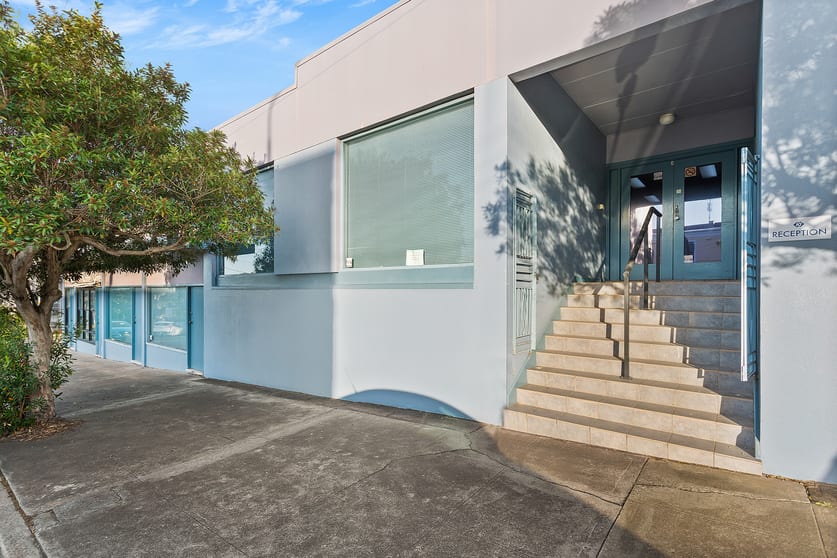 Click to view all images 116-118 Wentworth Street Port Kembla NSW 2505 - Image 2