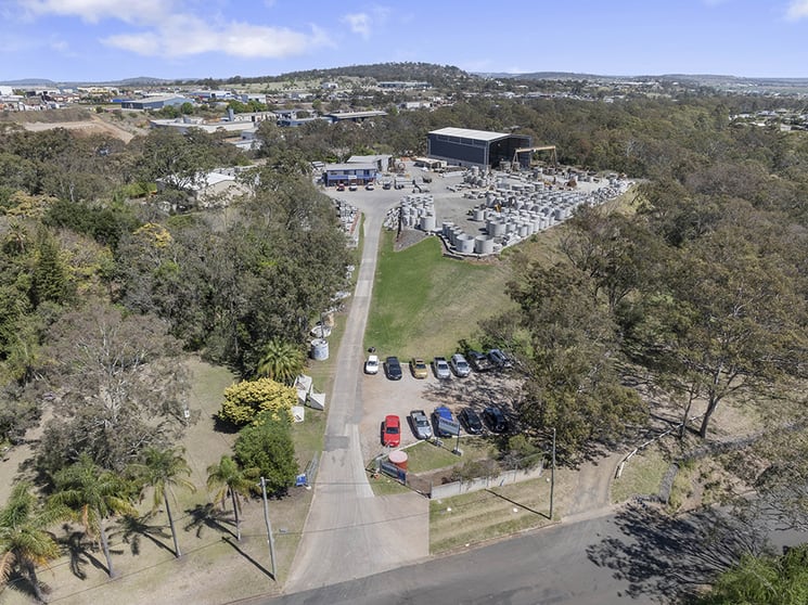 Click to view all images 32 Cumner Road Torrington QLD 4350 - Image 2