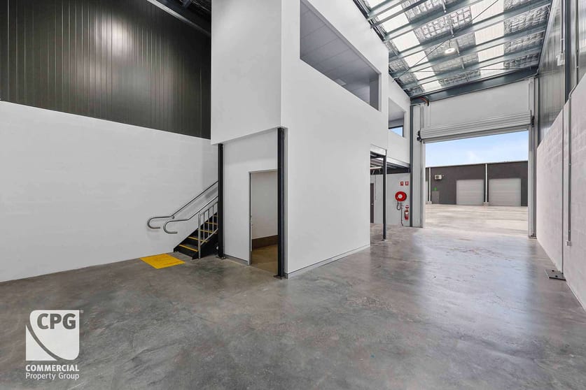 Click to view all images Unit 12/48-50 Waterview Street Carlton NSW 2218 - Image 3