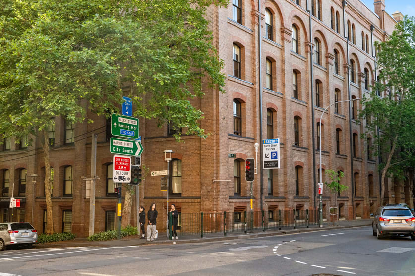 Click to view all images Carspace/142 / 360 Harris Street Pyrmont NSW 2009 - Image 3
