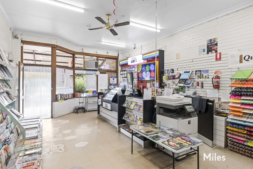 Click to view all images 800 Heidelberg-Kinglake Road Hurstbridge VIC 3099 - Image 3