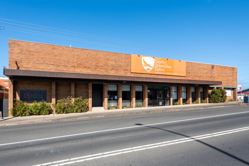 Click to view all images Amazing Opportunity/146 Princes Highway Ulladulla NSW 2539 - Image 2