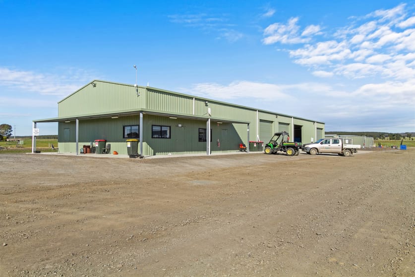 Click to view all images Rosedale VIC 3847 - Image 2