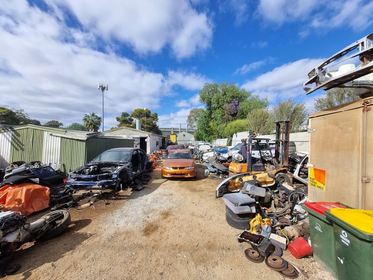 Click to view all images 18 Wiley Street Elizabeth South SA 5112 - Image 2