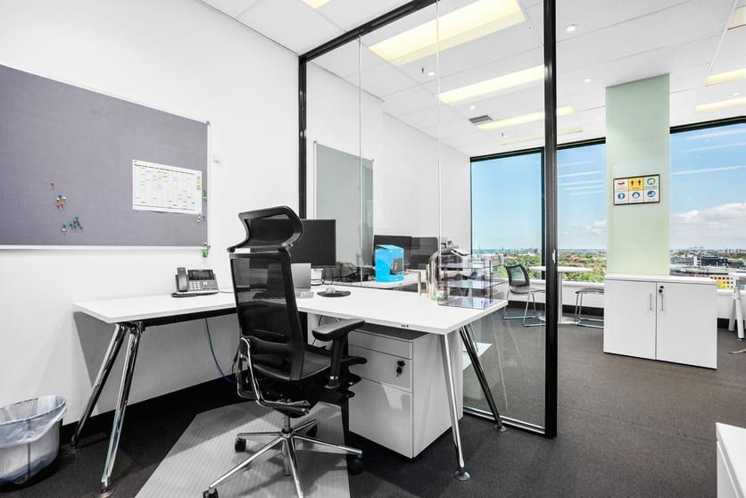 Click to view all images Suite 910/1 Queens Rd Melbourne VIC 3004 - Image 3