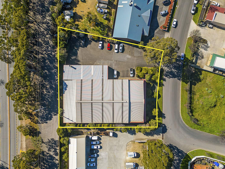 Click to view all images 16 Einstein Drive Golden Grove SA 5125 - Image 3