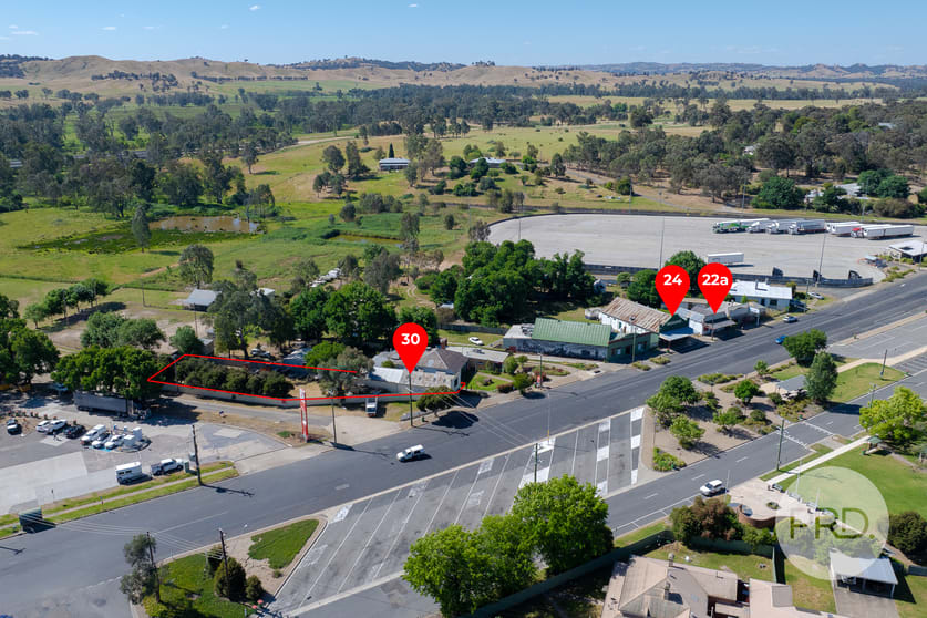 Click to view all images 30 Sydney Street Tarcutta NSW 2652 - Image 3