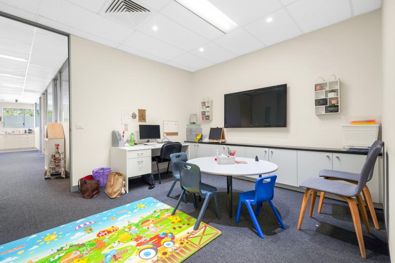 Click to view all images Suite 7/26-28 Verdun Drive Narre Warren VIC 3805 - Image 3