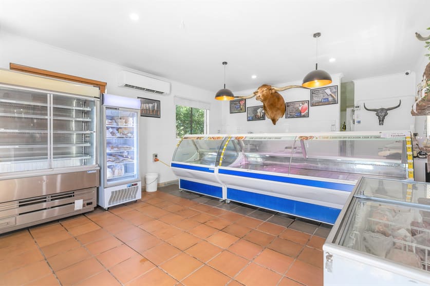 Click to view all images 25 Bligh Street 'Kilkivan Meats' Kilkivan QLD 4600 - Image 3