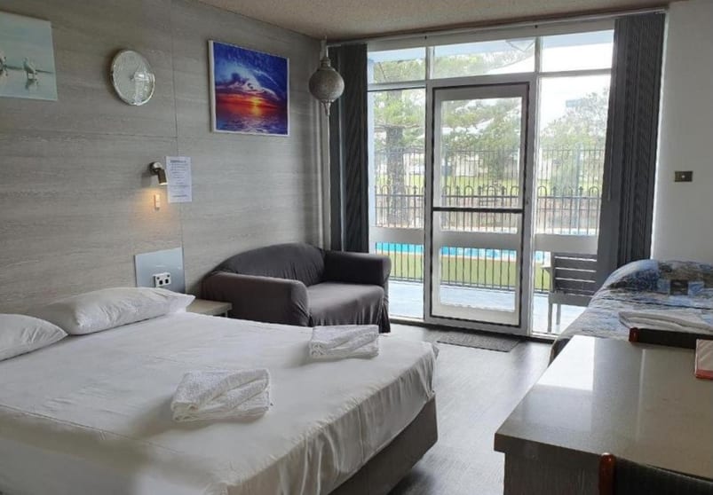 Click to view all images 4 Hollingworth Street Port Macquarie NSW 2444 - Image 3