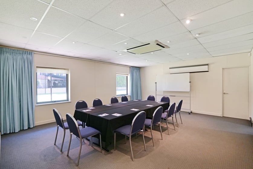 Click to view all images 4/110 Mounts Bay Road Perth WA 6000 - Image 3