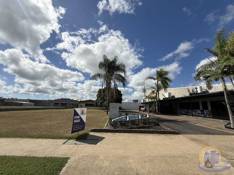 Click to view all images 36 Crofton Street Bundaberg Central QLD 4670 - Image 1