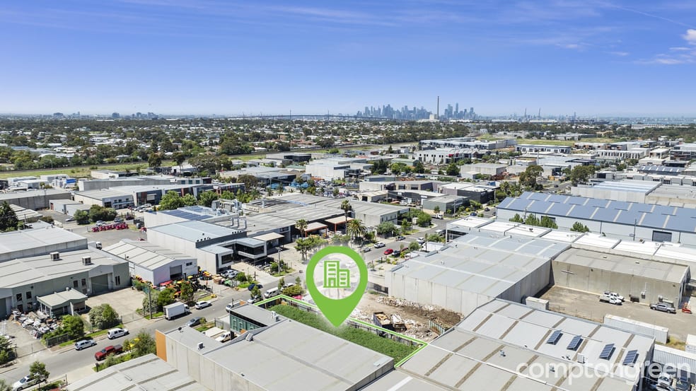 Click to view all images 43 Chelmsford Street Williamstown VIC 3016 - Image 3