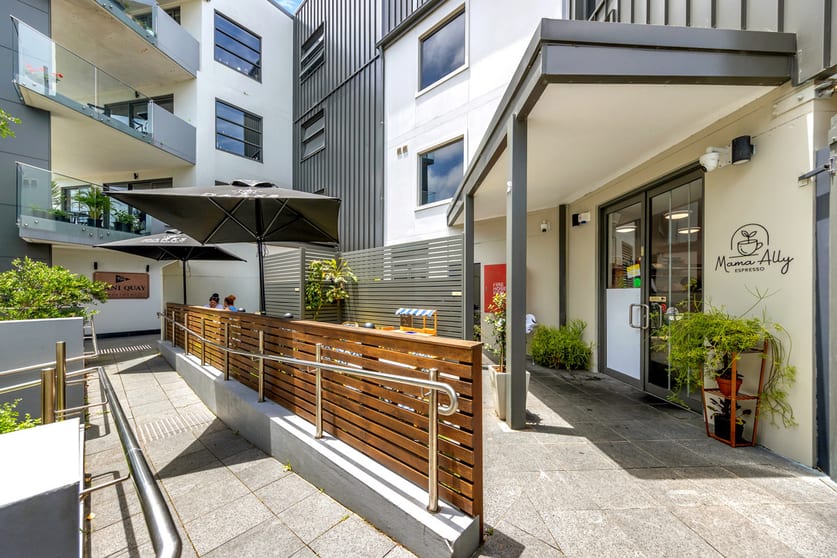 Click to view all images 192-194 The Esplanade Speers Point NSW 2284 - Image 2
