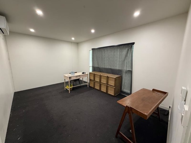 Click to view all images 24/10 Cawley Road Yarraville VIC 3013 - Image 3