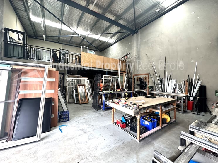 Click to view all images Yennora NSW 2161 - Image 3