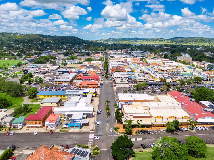 Click to view all images 19 Zadoc Street Lismore NSW 2480 - Image 2