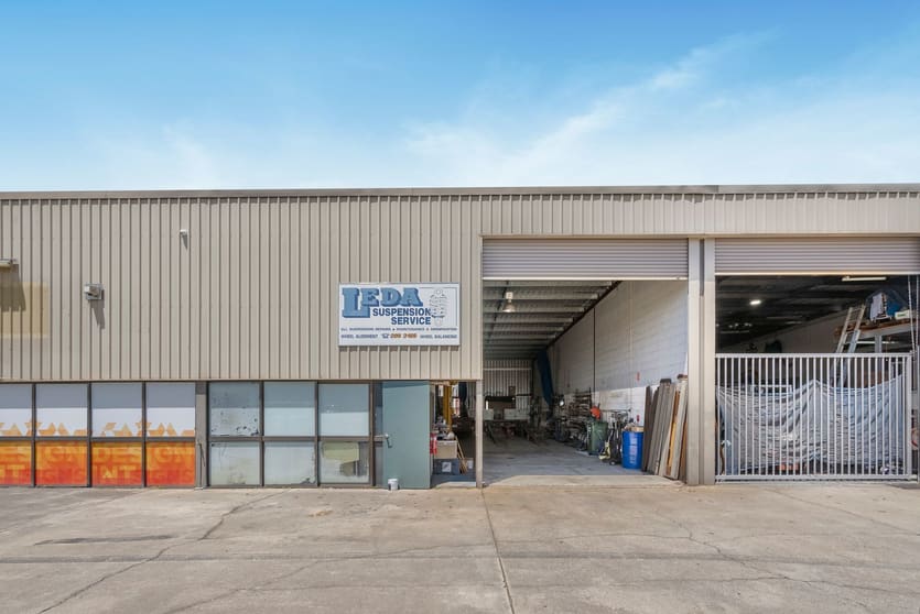 Click to view all images 5/2 Belconnen Crescent Brendale QLD 4500 - Image 3