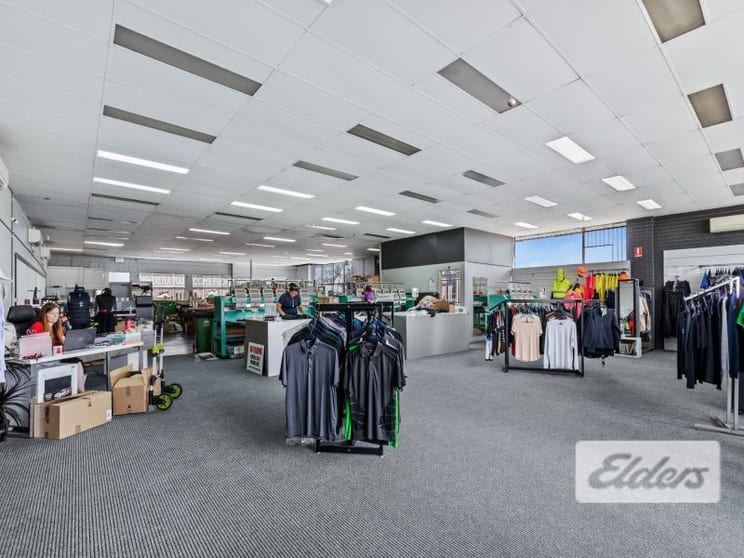 Click to view all images 38 - 40 Kingston Road Underwood QLD 4119 - Image 2
