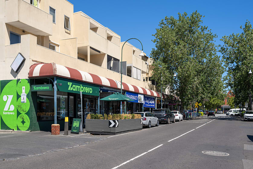Click to view all images 26 Pratt Street Moonee Ponds VIC 3039 - Image 3