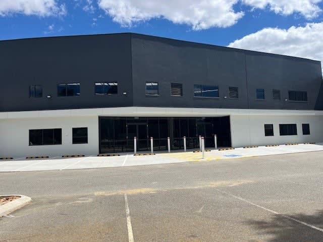 Click to view all images Units 1 & 2 562 Ranford Road Forrestdale WA 6112 - Image 2