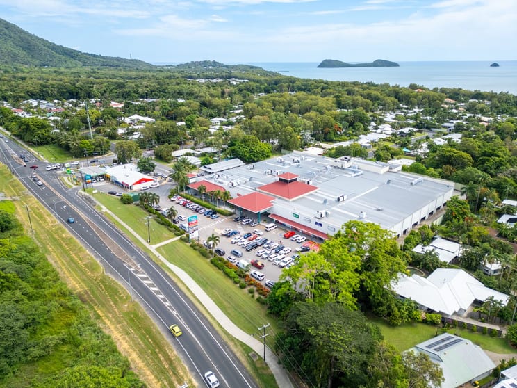 Click to view all images 55 Endeavour Road Clifton Beach QLD 4879 - Image 2