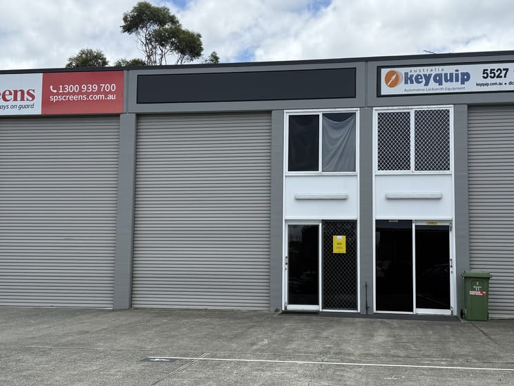 Click to view all images 2/11 Expansion Street Molendinar QLD 4214 - Image 1