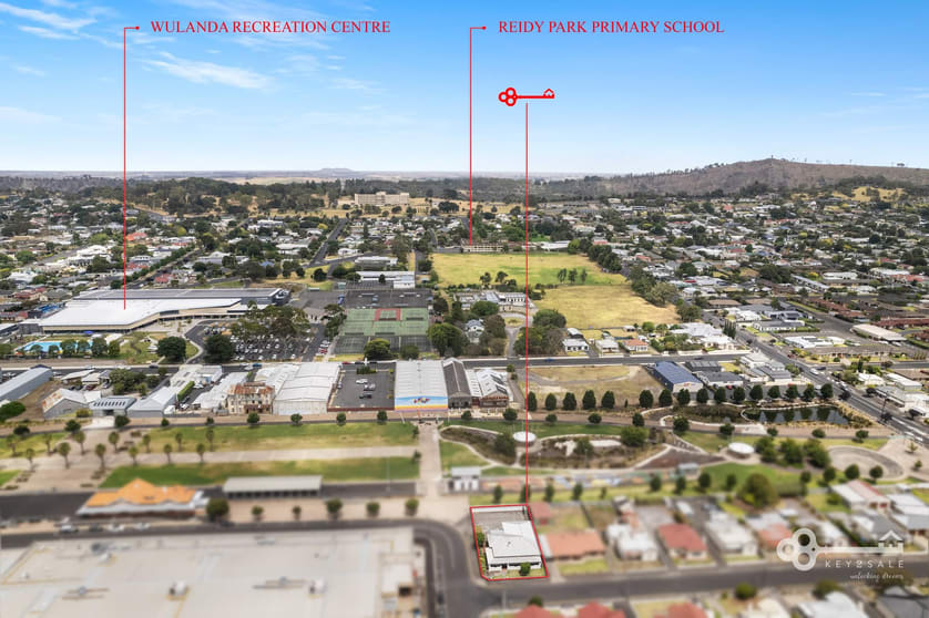 Click to view all images 1 Eleanor Street Mount Gambier SA 5290 - Image 3