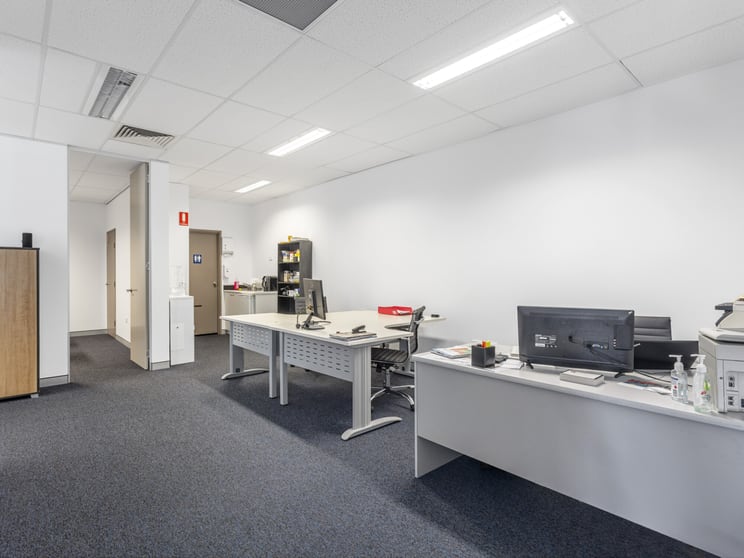 Click to view all images 1.10/33 Lexington Drive Bella Vista NSW 2153 - Image 1