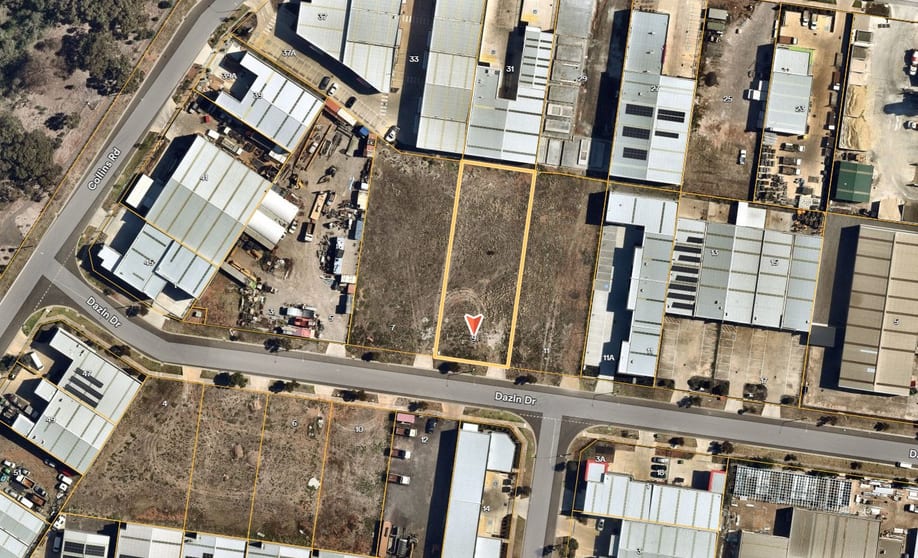 Click to view all images 9 Dazln Drive Melton VIC 3337 - Image 1