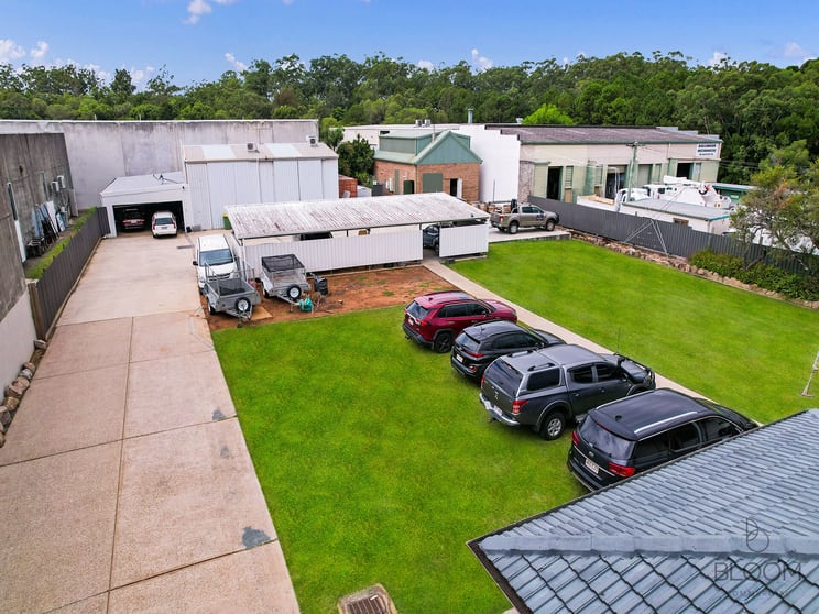 Click to view all images 1183-1185 Anzac Avenue Kallangur QLD 4503 - Image 2